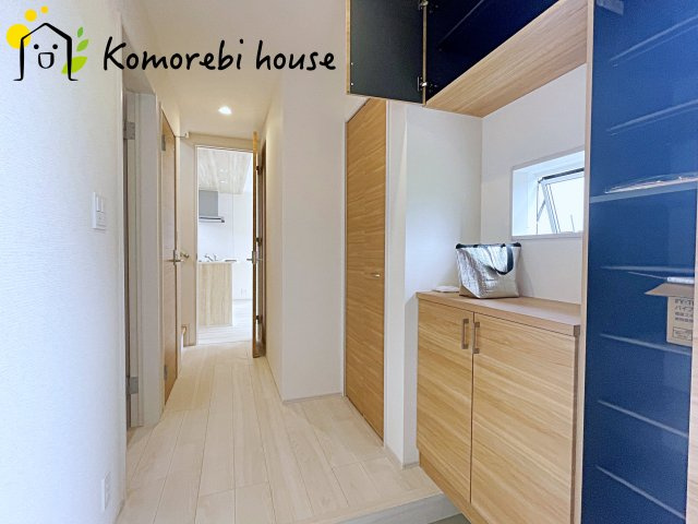 桶川市上日出谷南3丁目　新築一戸建て　ブルーミングガーデン　01の玄関|毎日通る玄関はこちらです