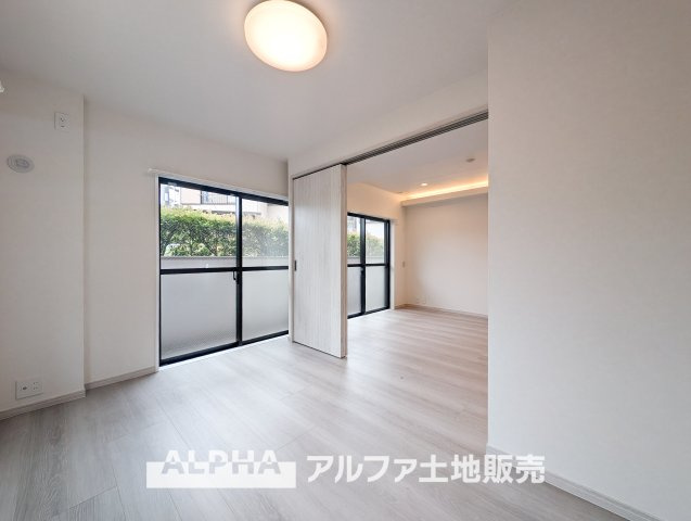 エトワール日野台の居間・リビング