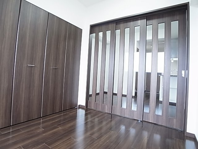 神戸市兵庫区三川口町１丁目の賃貸マンション