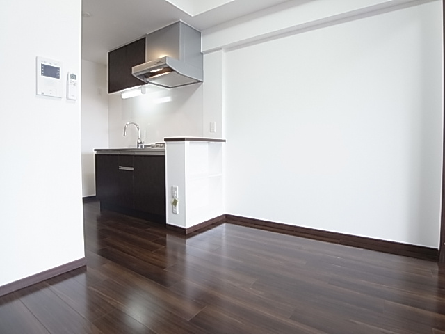 神戸市兵庫区三川口町１丁目の賃貸マンション