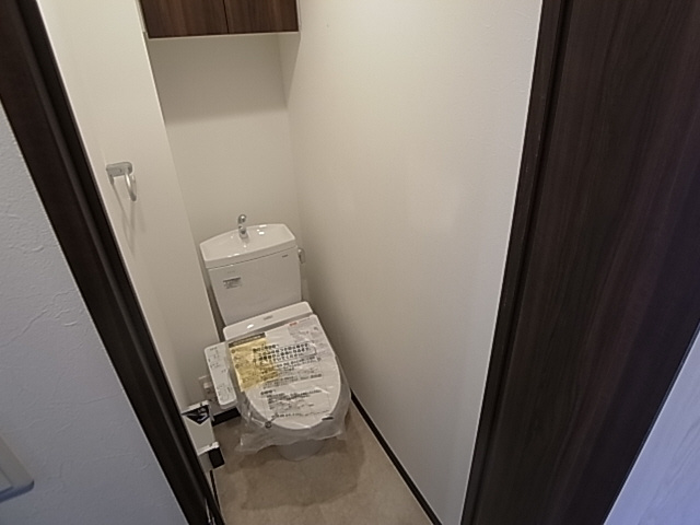 神戸市兵庫区三川口町１丁目の賃貸マンションのトイレ|ウォッシュレット付トイレ