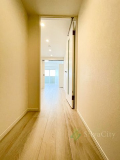 【玄関】 | シャンボール南高円寺 | 玄関