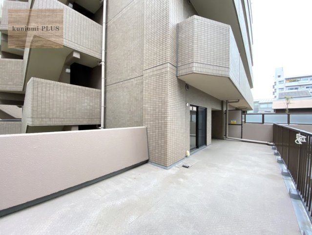 コスモ都島弐番館のバルコニー