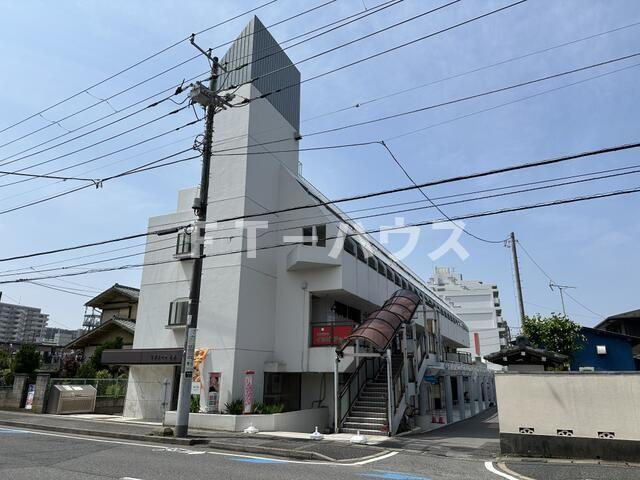 リブポート幕張の外観