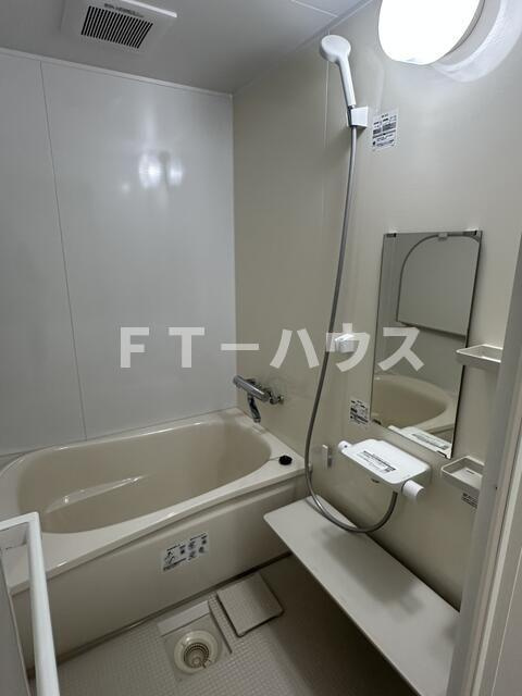 リブポート幕張の浴室