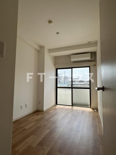 リブポート幕張の居間・リビング