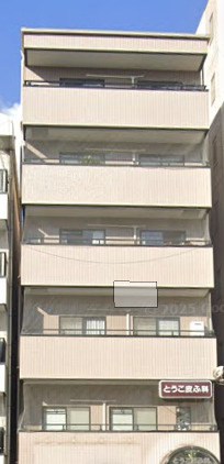 クレアール本山(旧カマラード)の外観