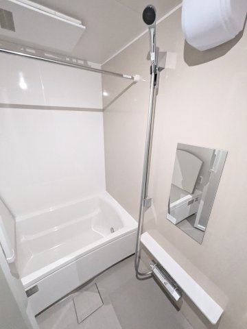 ルミアージュ登戸の浴室