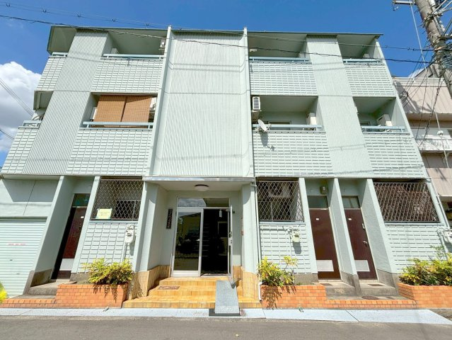 クリーンヴィラ安威川の外観