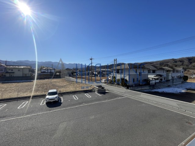 グリーンコートSの駐車場