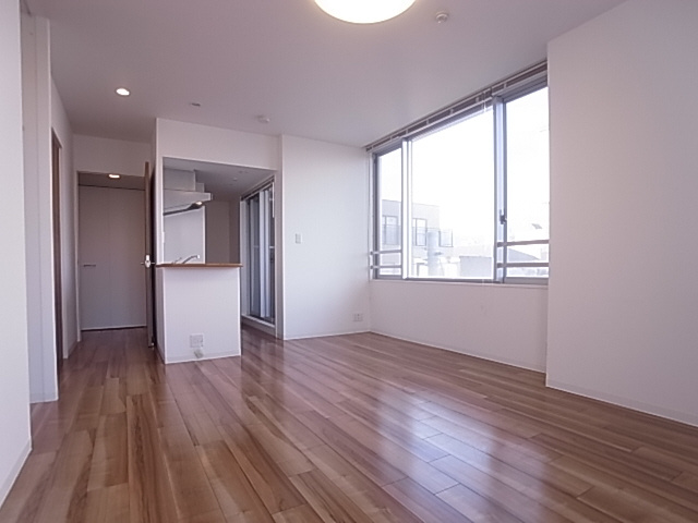 神戸市兵庫区水木通６丁目の賃貸マンションの居間・リビング|リビング