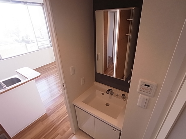 神戸市兵庫区水木通６丁目の賃貸マンションの洗面所|洗面台