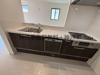 【キッチン】 | 神戸市垂水区霞ケ丘　新築戸建　仲介手数料無料！ | キッチンです