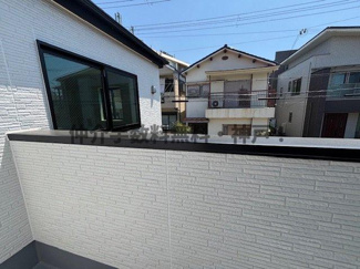 【バルコニー】 | 神戸市垂水区霞ケ丘　新築戸建　仲介手数料無料！ | お洗濯にも便利なバルコニー付き