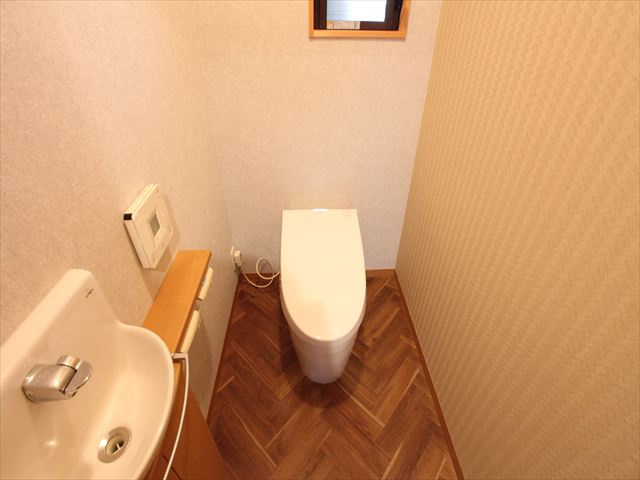 【トイレ】の画像