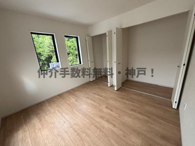 【洋室】 | 神戸市須磨区菅の台7丁目　新築戸建1号棟　仲介手数料無料！ | きれいな洋室です