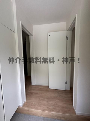 【玄関】 | 神戸市須磨区菅の台7丁目　新築戸建1号棟　仲介手数料無料！ | 玄関です