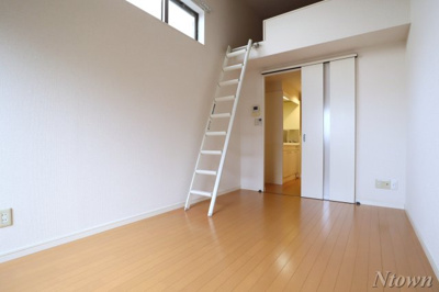 【居間・リビング】 | villa志賀本通(ヴィラシガホンドオリ) | 居間です