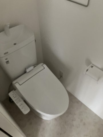 CREST西新のトイレ