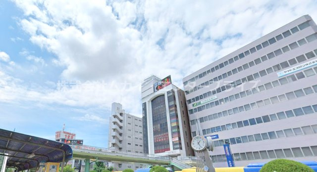 リアライズ近鉄八尾駅前ビルの外観