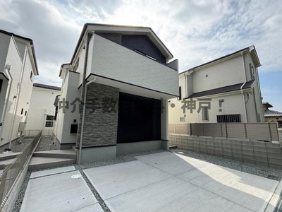 【外観】 | 神戸市須磨区菅の台7丁目　新築戸建3号棟　仲介手数料無料！ | 外観は落ち着いています