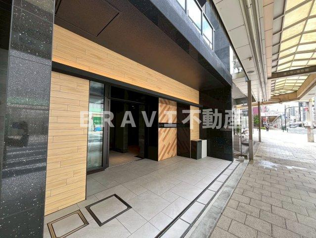 アプリーレ松屋町　BRAVI不動産のエントランス|【アプリーレ松屋町】ゆとりのあるエントランスです