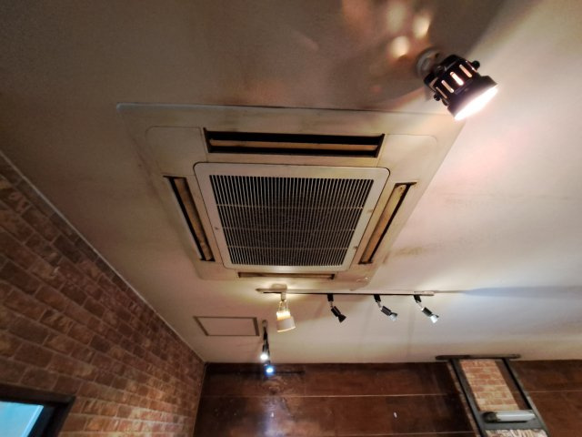 値上り松マンション松山１F店舗の設備