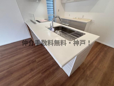 【キッチン】 | 神戸市西区富士見が丘4丁目　新築戸建1号地　仲介手数料無料！ | お料理しやすいキッチンです