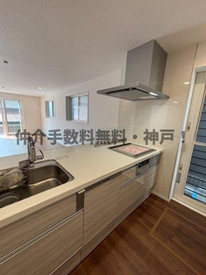 【キッチン】 | 神戸市西区富士見が丘4丁目　新築戸建1号地　仲介手数料無料！ | キッチンです