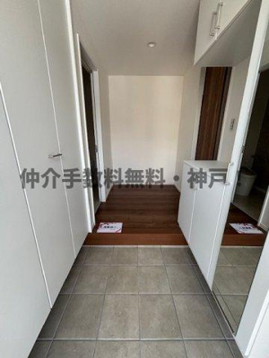 【玄関】 | 神戸市西区富士見が丘4丁目　新築戸建1号地　仲介手数料無料！ | 毎日通る玄関はこちらです