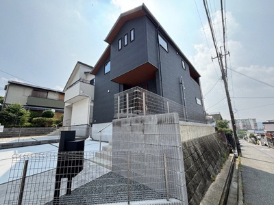 【外観】 | 神戸市西区富士見が丘4丁目　新築戸建2号地　仲介手数料無料！ | 外観は落ち着いています