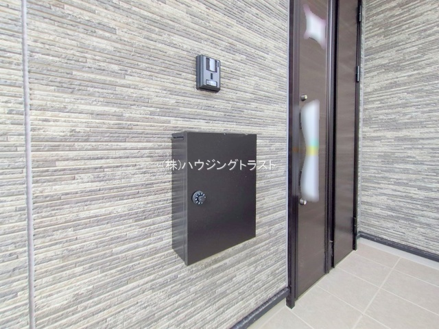 仲介手数料無料　ケイアイグレース所沢市旭町5期・新築全2棟の玄関