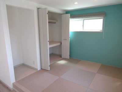 【和室】 | 【太陽光パネル搭載】甲府市羽黒町 | 和室がひろがる居住スペース