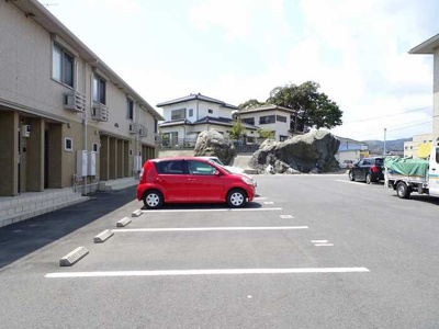 【駐車場】 | プリムールＢ