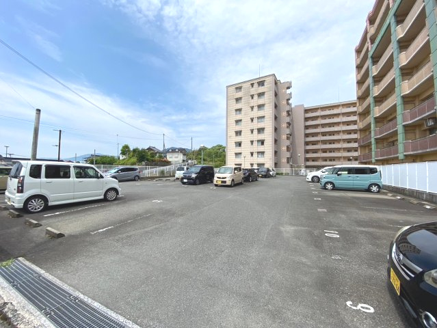 【駐車場】の画像