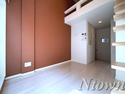 【居間・リビング】 | メゾン生駒町 | リビングです