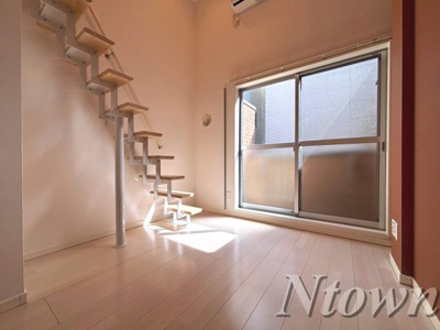 【居間・リビング】 | メゾン生駒町 | 使いやすい居間です