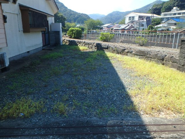 S1675H　立野中古住宅の庭