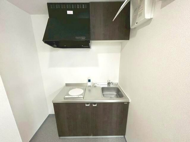 戸越銀座駅前ビルのキッチン