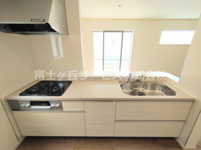 【キッチン】 | 豊川市平井町 58期 新築一戸建て 1号棟 | キッチンでお料理をお楽しみください