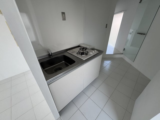 ラークスパ岡町のキッチン