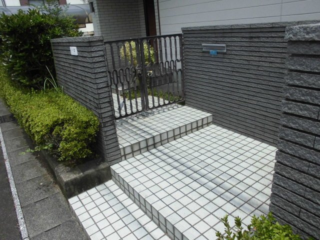 生目台東2丁目の庭