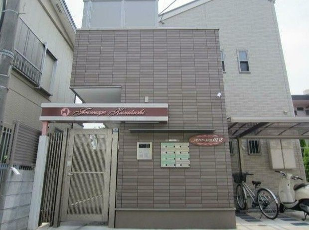 フロマージュ国立のエントランス