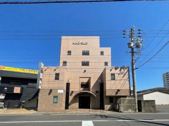 KAZビル
