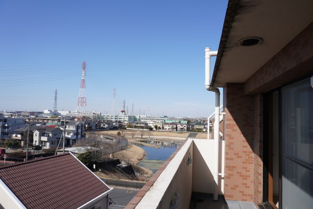 ライオンズマンション谷塚仲町の展望