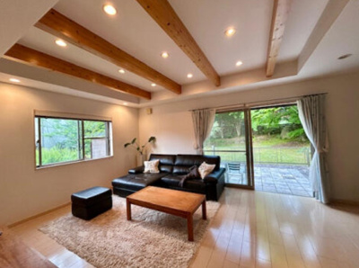 【居間・リビング】 | 大津市北比良1036-28　中古戸建