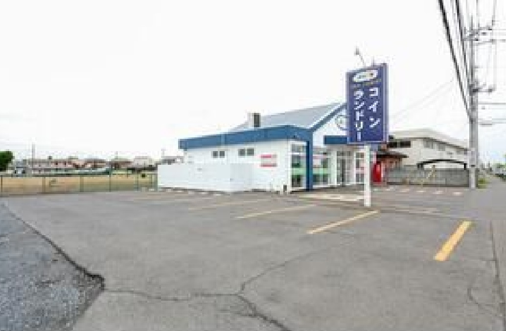 売店舗　結城市結城の駐車場