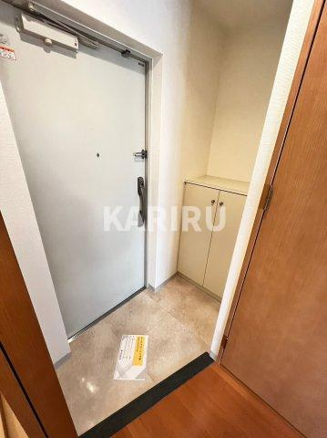 ウィスタリア京橋の玄関