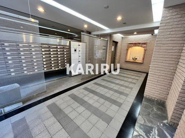 ウィスタリア京橋のロビー