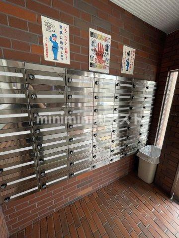 メゾン難波のロビー